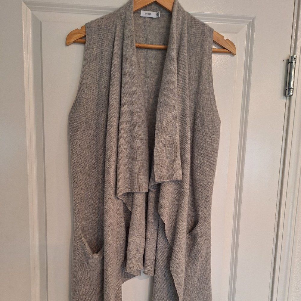 VINCE cardigan, sweater, long vest, open drape, front  Cashmere Size XS‎